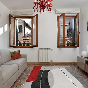 https://appartamento-fabris.hotelslidodijesolo.com